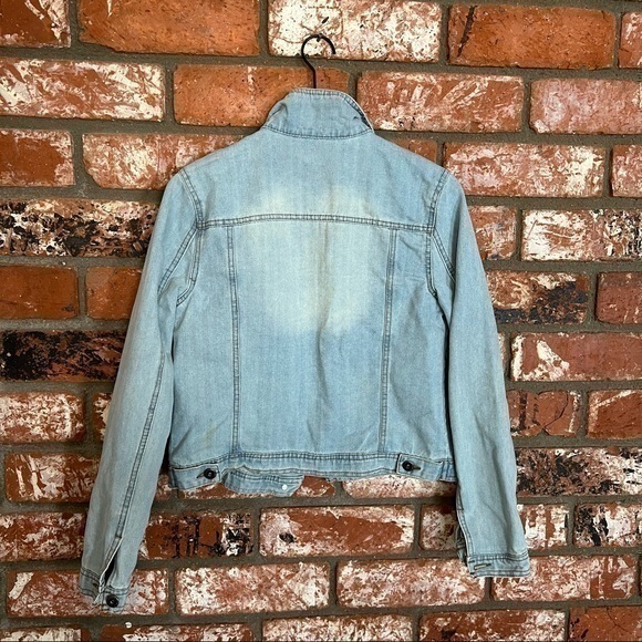 COPY - Lightweight stonewash denim jacket - Picture 5 of 6